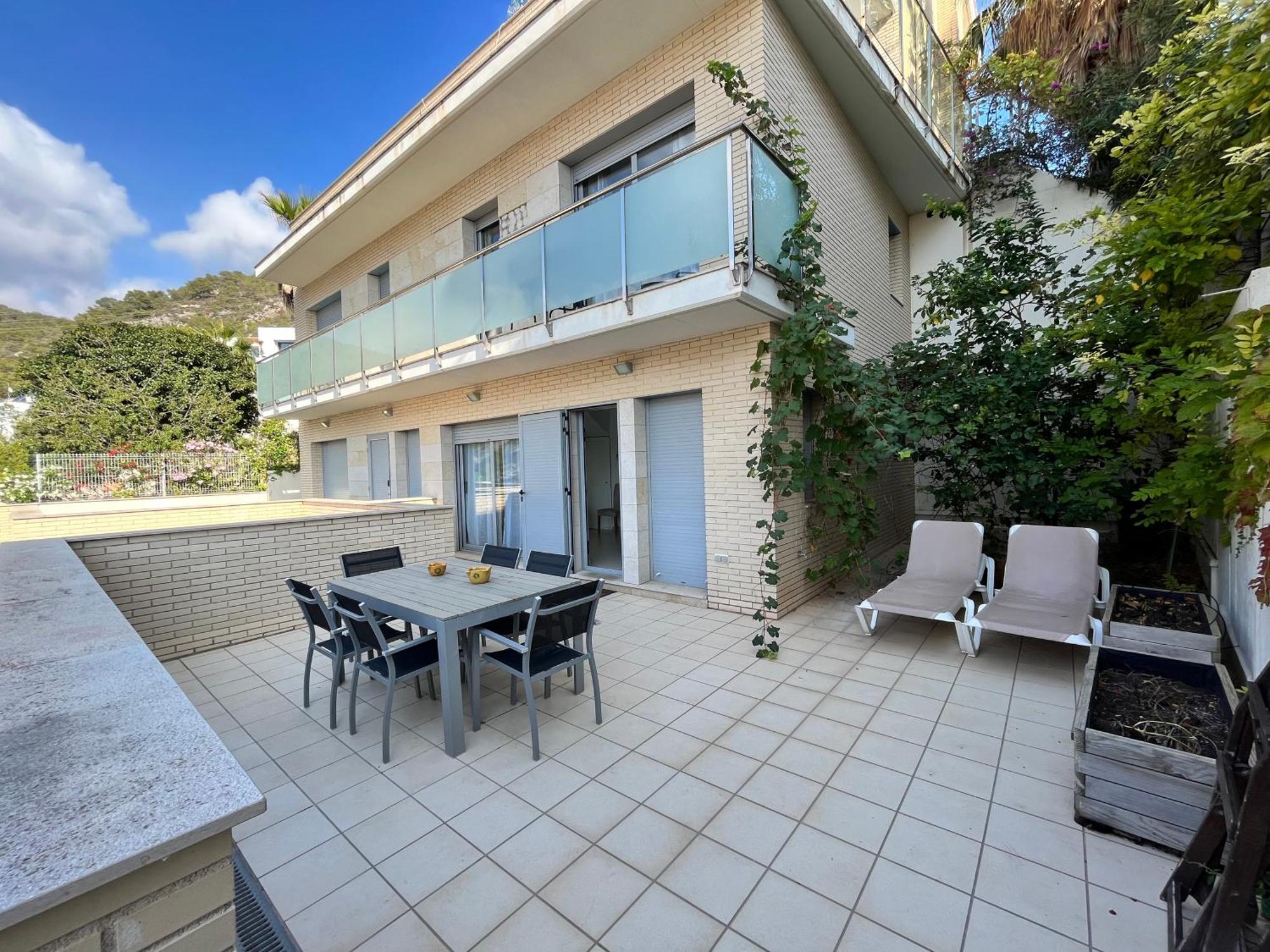 Tranquil Duplex In Sitges, Barcelona,Sea Views, Parking, Terrace 아파트 외부 사진